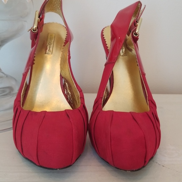 Red heels - Picture 2 of 4